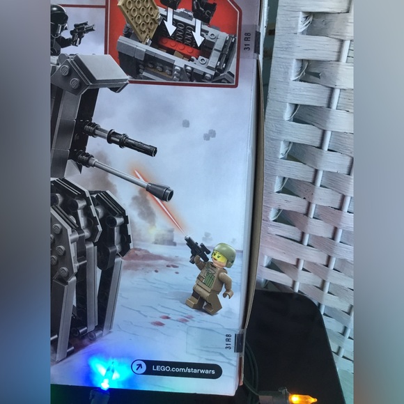 Lego Star Wars 1st Order Heavy Scout Walker 75177 New with Slight Dents - Picture 8 of 14